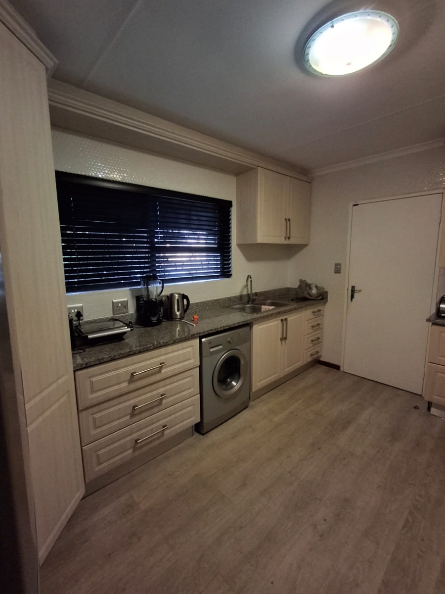 3 Bedroom Property for Sale in Summerstrand Eastern Cape